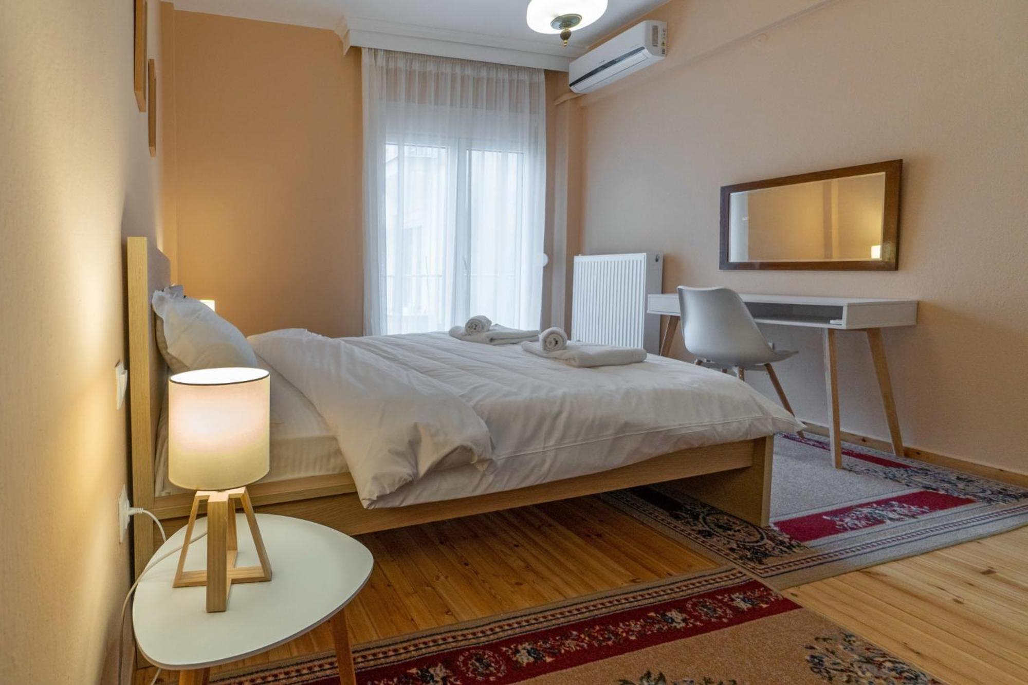 Appartement Zennova #5 Antigonidon Square à Thessalonique Extérieur photo